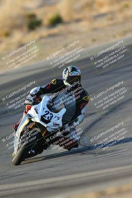 media/Oct-06-2024-Race Pace (Sun) [[d7d39ec7ad]]/1-Turn 10 (730am)/